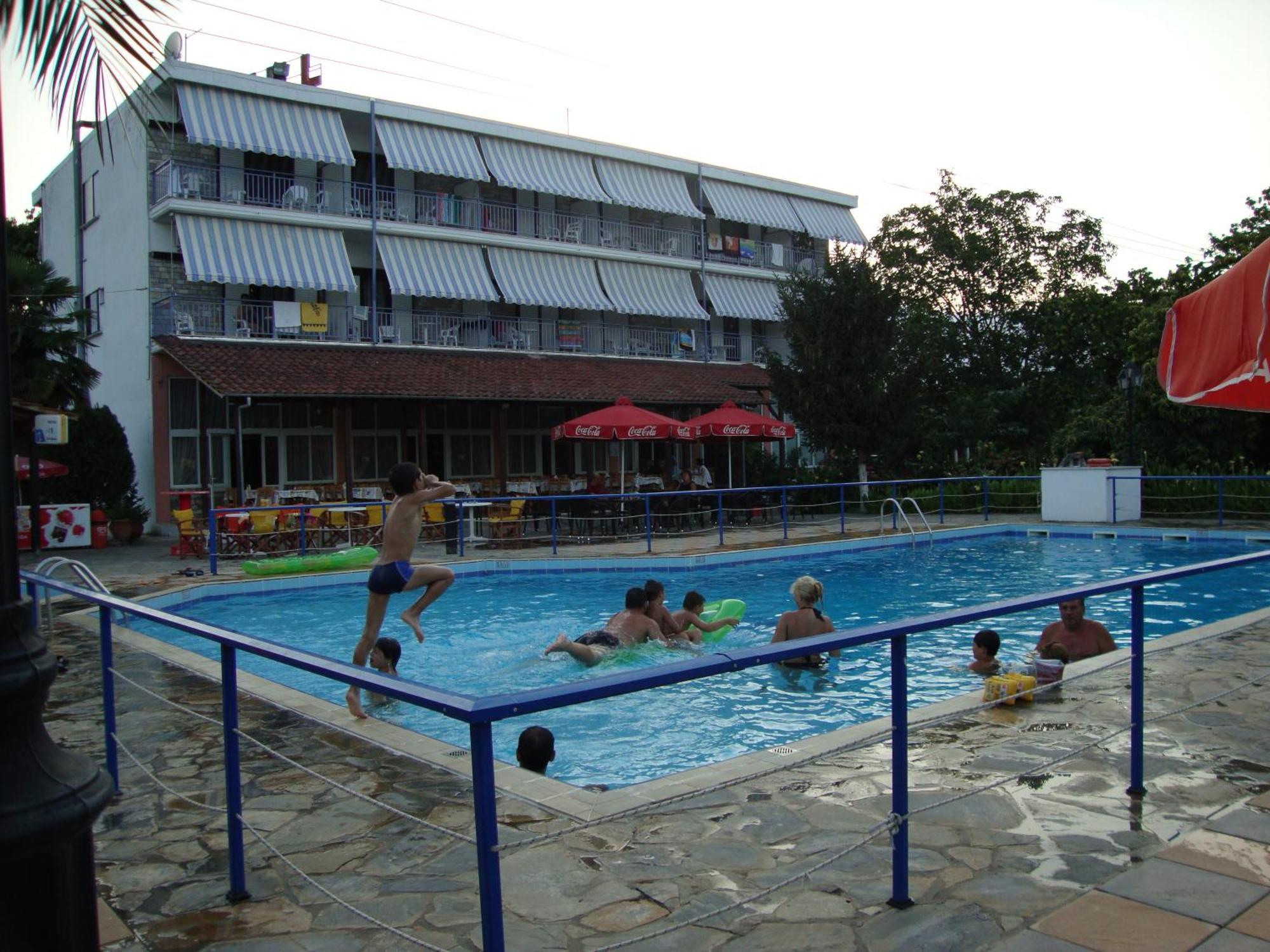 Hotel Pantazis Paralia Panteleimonos Exterior photo